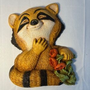 Vintage‎ Dart Ind. Raccoon Wall Hanging Decor 1977 Smiling Flowers